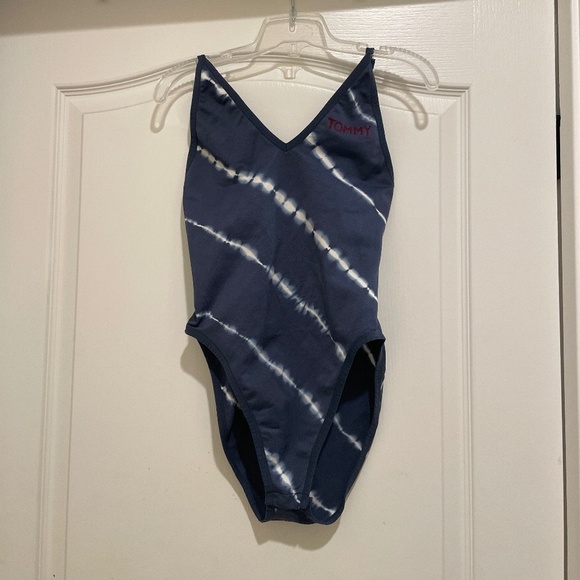 Tommy Hilfiger bodysuit - Picture 1 of 5